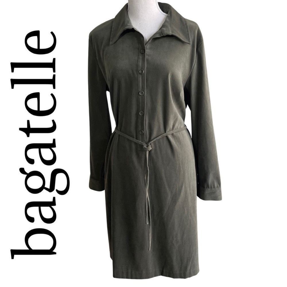 BAGATELLE Pullover w/ half button closure w/tie belt, Faux Suede, Size L